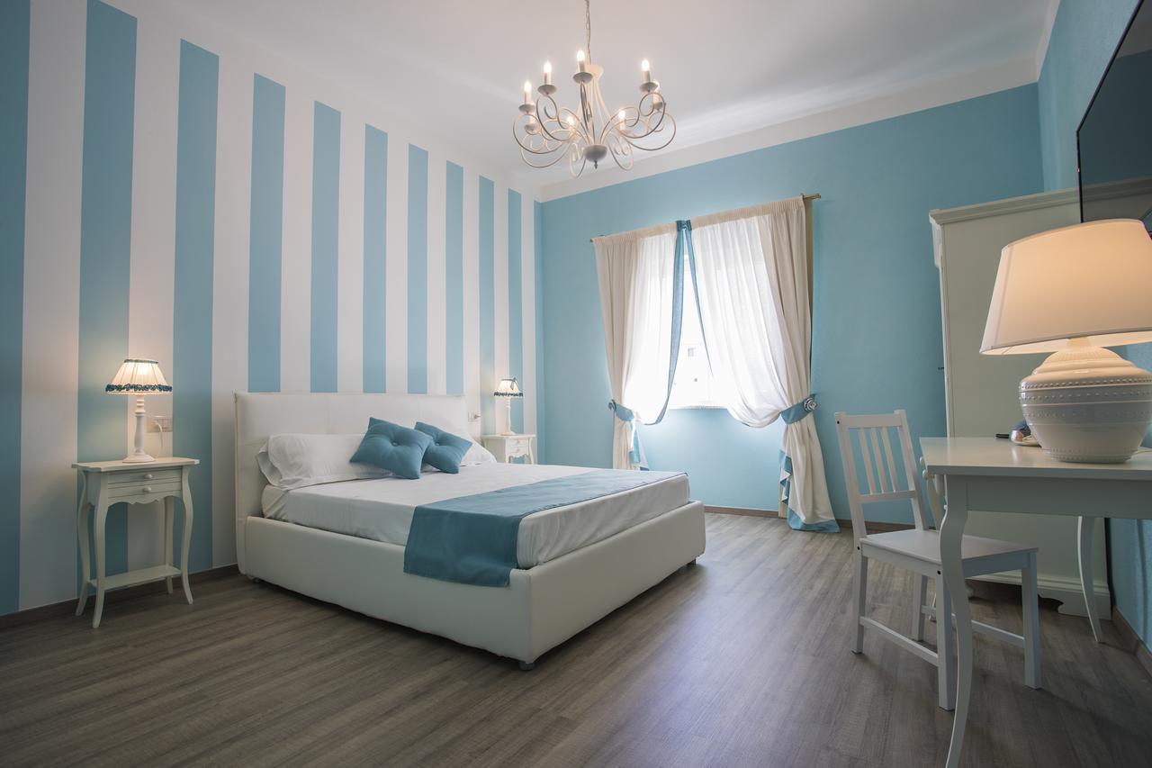 Les Suites Magnolia Ольбія Екстер'єр фото